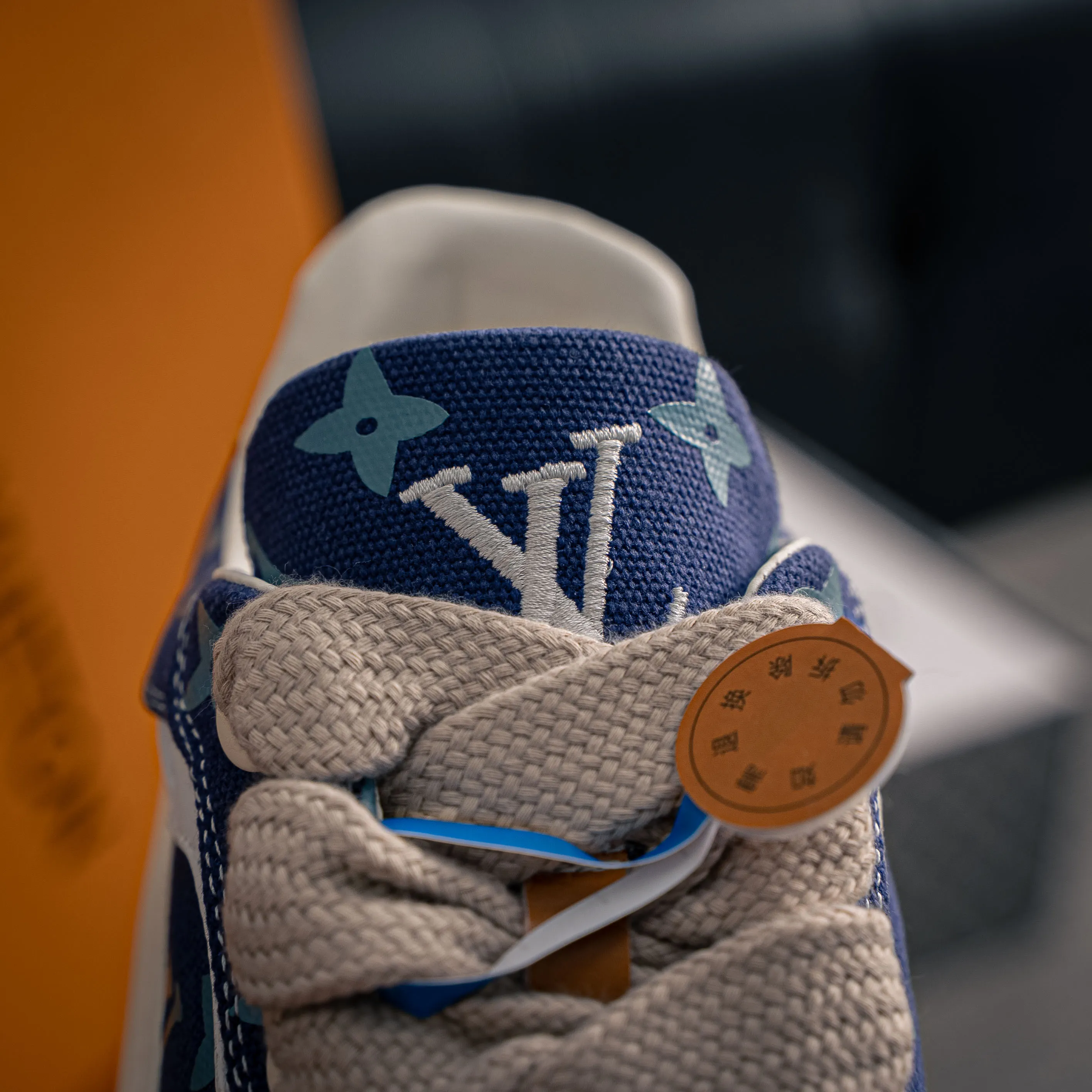 # LV LOUIS VUITTON Tilted Low Sneakers Series Low-Top Retro Versatile Skate Shoes 2026 Skate Shoes Shoes
